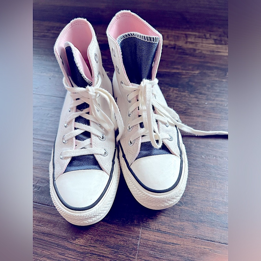 Converse Hightops, Size 5, Women’s.
